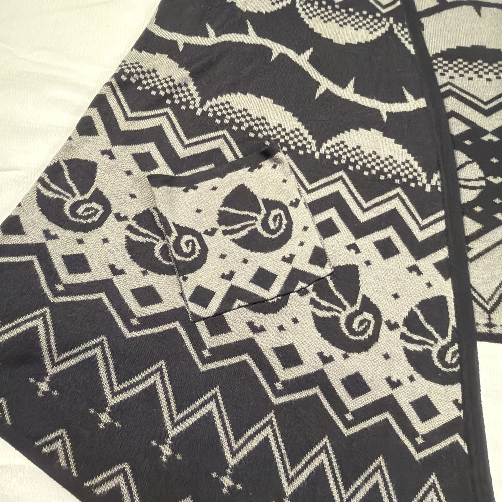 Disney Villians Open Drape Cardigan Waterfall Front‎ Knit All over pattern SZ 3X - Picture 4 of 7